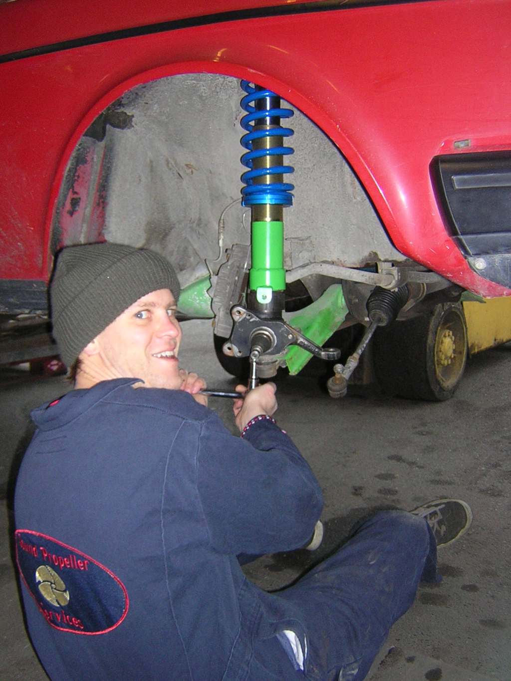 gal/JVAB_Bilstein_50mm_struts/Volvo_50mm_struts003.JPG