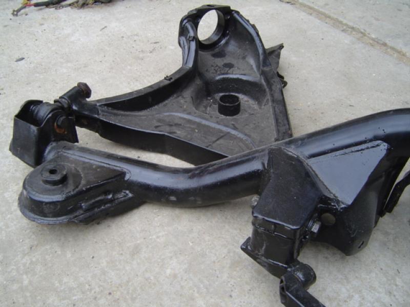 gal/XRatty/rearsusp3.jpg